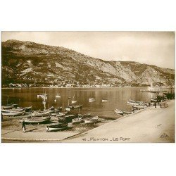 carte postale ancienne 06 MENTON. Le Port. Carte photo émaillographie