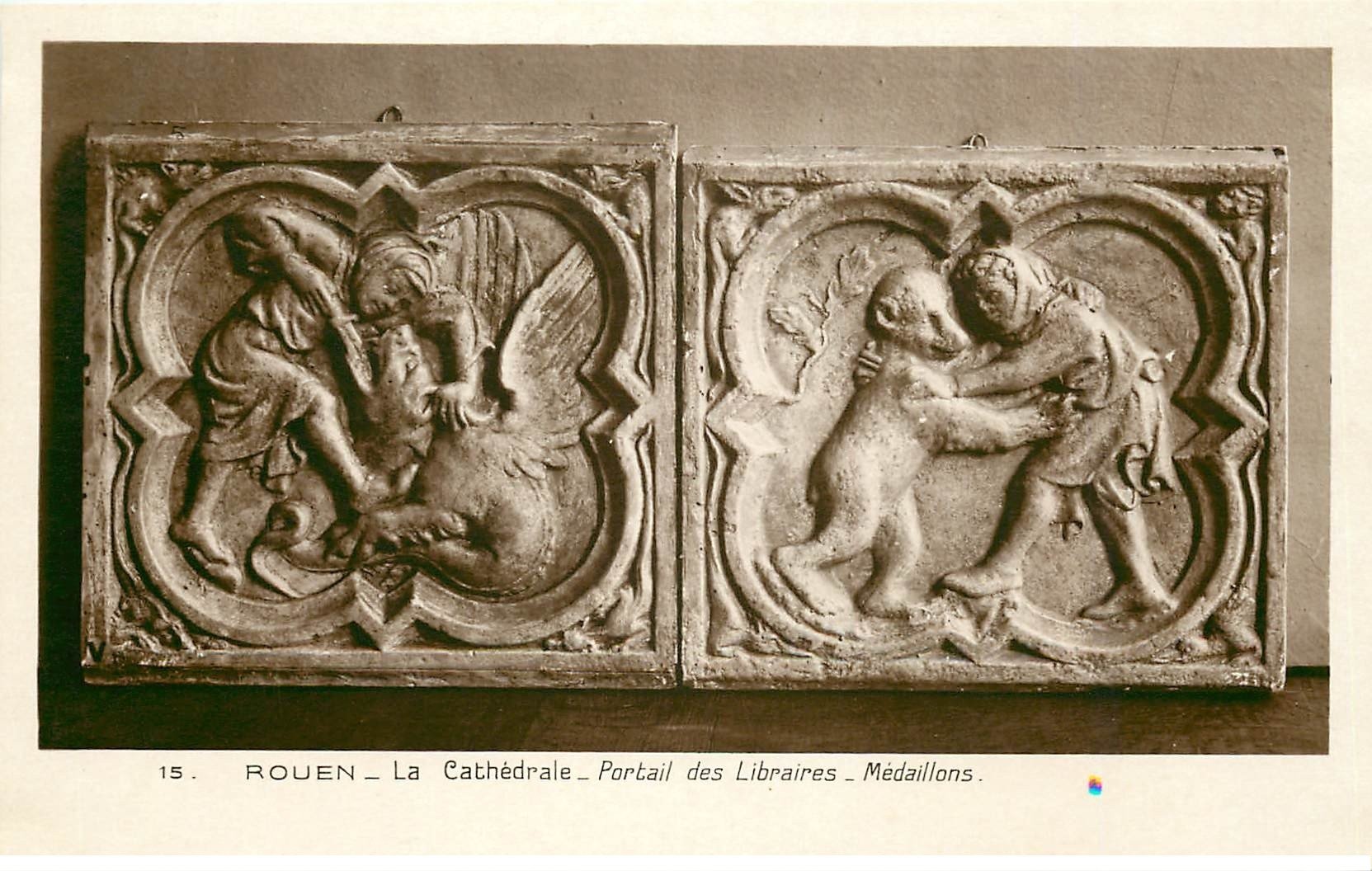 carte postale ancienne 76 ROUEN. Promotion : Portail Libraires médaillons 15