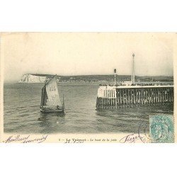 carte postale ancienne 76 LE TREPORT. Bout de Jetée 1905