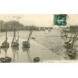 carte postale ancienne 76 LE TREPORT. Le Port 1910