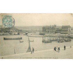 carte postale ancienne 76 LE TREPORT. Le Port vers la Gare