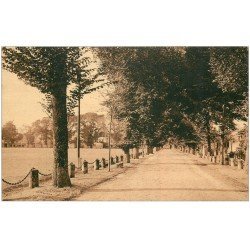 carte postale ancienne 44 FONTENAY-LE-COMTE. Allée du Champ de Foire 1944