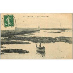 carte postale ancienne 44 LA TURBALLE. Vue des Jetées 1914