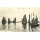 carte postale ancienne 44 LE CROISIC. Barques de Pêche dans le Traict