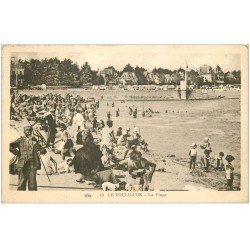 carte postale ancienne 44 LE POULIGUEN. La Plage avec Garde-Chasse 1931