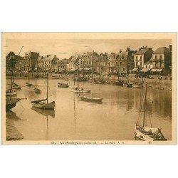 carte postale ancienne 44 LE POULIGUEN. Le Port 1932