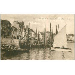 carte postale ancienne 44 LE POULIGUEN. Un coin du Port 624