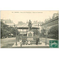 carte postale ancienne 44 NANTES. Statue Cambronne Cours de la République 1912