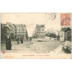 carte postale ancienne 44 SAINT-NAZAIRE. Place du Bassin 1906