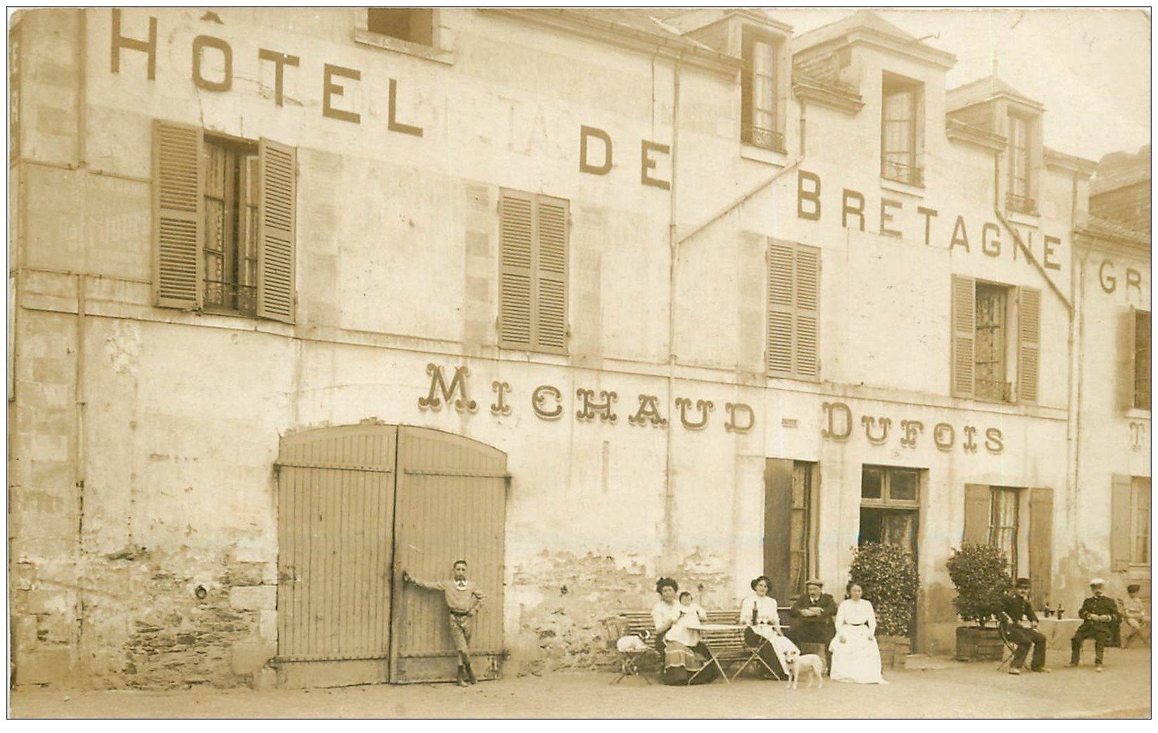44 ANCENIS. Hôtel de Bretagne Michaud-Dufois. Superbe Carte Photo vers 1911