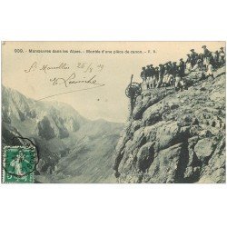 38 CHASSEURS ALPINS. Manoeuvres, montée d'une pièce de Canon 1909