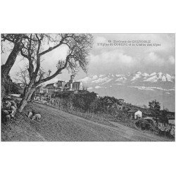 carte postale ancienne 38 CORENC. Eglise et Moutons
