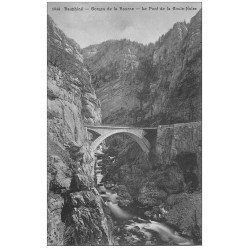 carte postale ancienne 38 GORGES BOURNE. Pont Goule-Noire