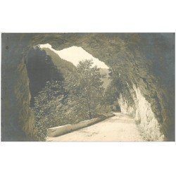 carte postale ancienne 38 GRANDE CHARTREUSE. Un Tunnel