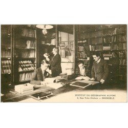 carte postale ancienne 38 GRENOBLE. Institut Géographie Alpine rue Très Cloître 1929