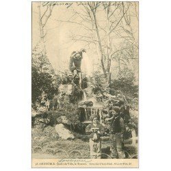 carte postale ancienne 38 GRENOBLE. Jeunes Ramoneurs Jardin de Ville le Torrent 1903