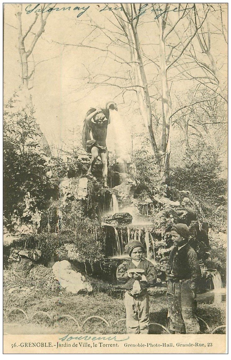 carte postale ancienne 38 GRENOBLE. Jeunes Ramoneurs Jardin de Ville le Torrent 1903