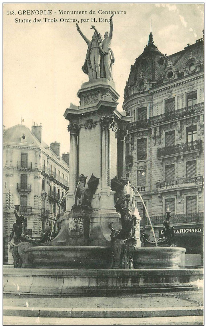 carte postale ancienne 38 GRENOBLE. Monument Centenaire Statue Trois Ordres