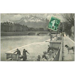 carte postale ancienne 38 GRENOBLE. Pont Hôpital et Montagne Moucherotte. Lavandières 1916