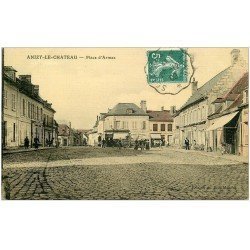 carte postale ancienne 02 ANIZY-LE-CHATEAU. Place d'Armes 1909. Hôtel Europe. Carte toilée