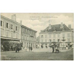 carte postale ancienne 38 LA TOUR-DU-PIN. Place de la Sous-Préfecture 1908