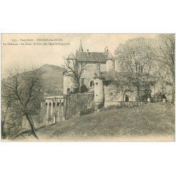 carte postale ancienne 38 URIAGE-LES-BAINS. Château et Fort des Quatre-Seigneurs