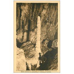 carte postale ancienne 38 VALLEE DE LA BOURNE. Grotte Cornouze
