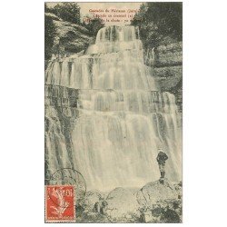 carte postale ancienne 39 HERISSON. Cascade en éventail sur le Cours 1908 avec personnage