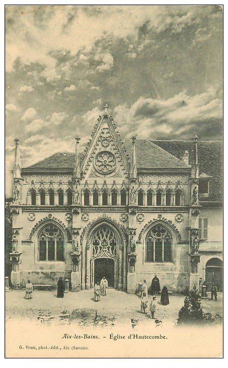 carte postale ancienne 73 AIX-LES-BAINS. Eglise d'Hautecombe avec Moines
