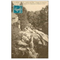carte postale ancienne 73 GRESY-SUR-AIX. Chutes et Monument Madame Broc 1921