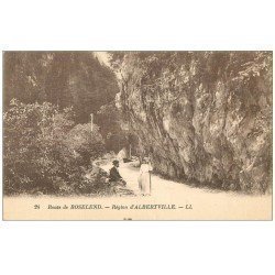 carte postale ancienne 73 ROUTE DE ROSELEND. Promeneurs Région d'Albertville 1926