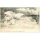 carte postale ancienne 56 LE PALAIS. Phare et Jetée Jour de Tempête