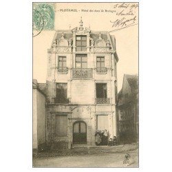 carte postale ancienne 56 PLOERMEL. Hôtel des Ducs de Bretagne 1907 bien animé