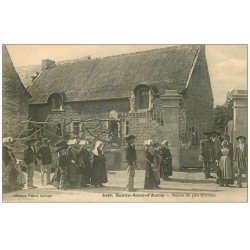 carte postale ancienne 56 SAINTE-ANNE-D'AURAY. Maison du Pieu Nicolasic 1915