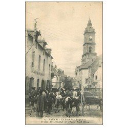 carte postale ancienne 56 VANNES. Marché Bestiaux Place de la Préfecture 1915 Rue des Fontaines. Maison Guillanton