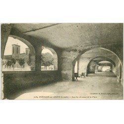 carte postale ancienne 40 GRENADE-SUR-ADOUR. Arceaux de la Place 1923