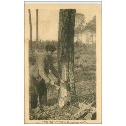 carte postale ancienne 40 LANDES. Cramponnage des Pins Vieux métiers dans la Forêt 1931