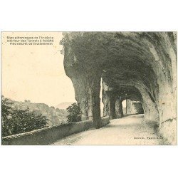 carte postale ancienne 07 RUOMS. Pied naturel soutènement des Tunnels 1928