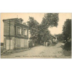 carte postale ancienne 27 BERNAY. Boulevard du Bas-Bouffey Chemin des Courses