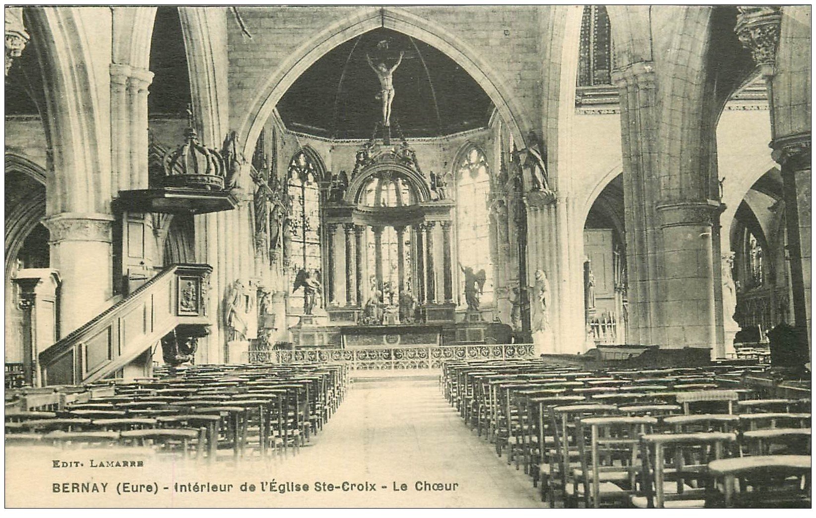 carte postale ancienne 27 BERNAY. Eglise Sainte-Croix Choeur