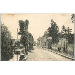 carte postale ancienne 27 BERNAY. Rue de la Couture