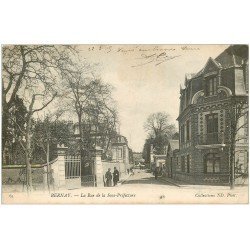 carte postale ancienne 27 BERNAY. Rue de la Sous-Préfecture 1905