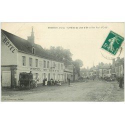 carte postale ancienne 27 BRETEUIL. Diligence Hôtel du Lion d'or rue Urclé 1910