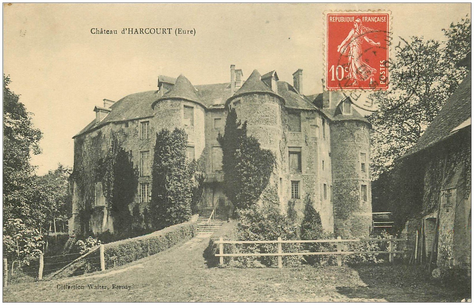 carte postale ancienne 27 CHATEAU D'HARCOURT 1912