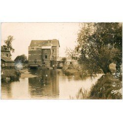 carte postale ancienne 27 CORNEVILLE-SUR-RISLE. Moulin Mazur. Cpsm Photo bords dentelé