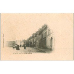 carte postale ancienne 27 ETREPAGNY. Rue Grande vers 1900