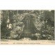 carte postale ancienne 27 EVREUX. Grotte Jardin des Plantes animation 1909