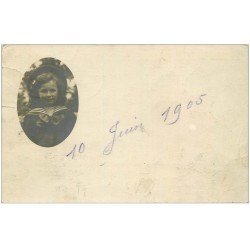 carte postale ancienne 08 BALAN SEDAN. Photo Carte Postale portrait d'une Fillette Petit Marin 1905
