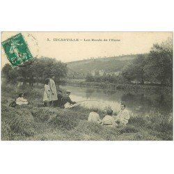 carte postale ancienne 27 INCARVILLE. Pêcheur et Enfants bords de l'Eure 1911