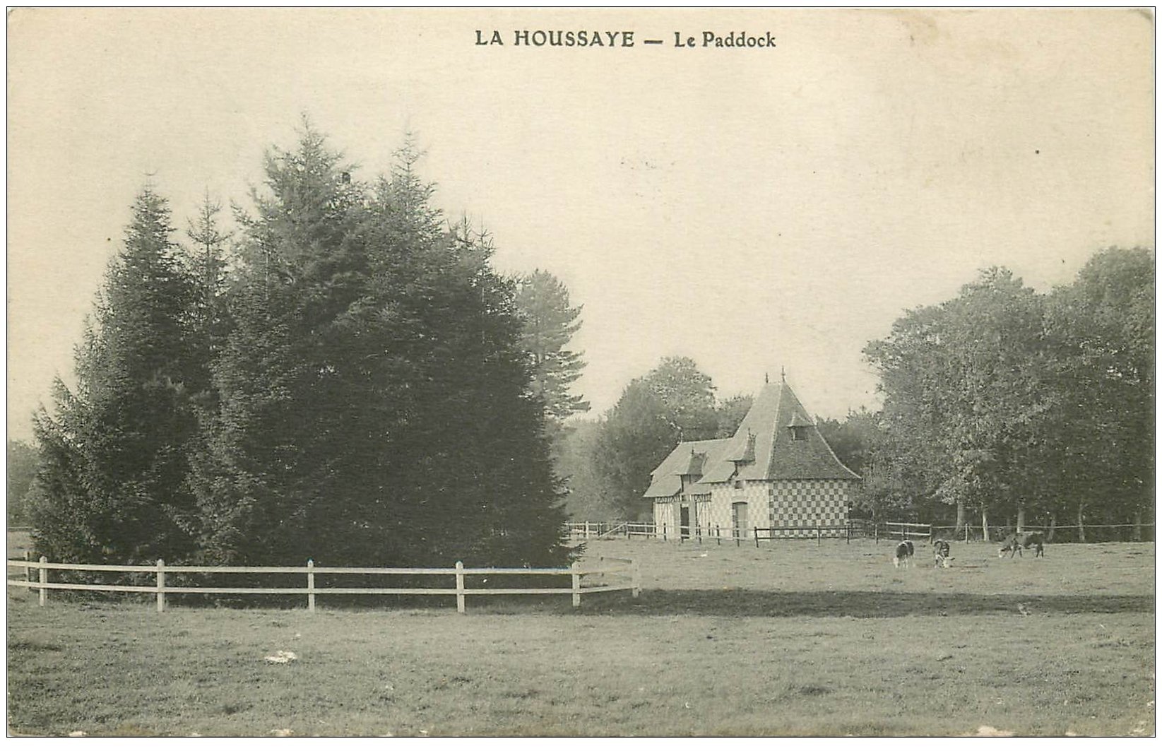 carte postale ancienne 27 LA HOUSSAYE. Le Paddock